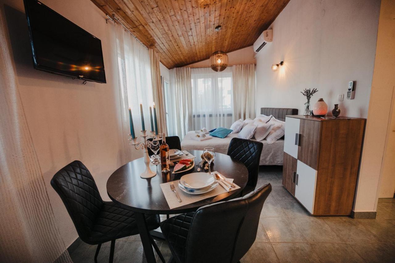 Studio Apartmant Tonka Sibenik Ngoại thất bức ảnh