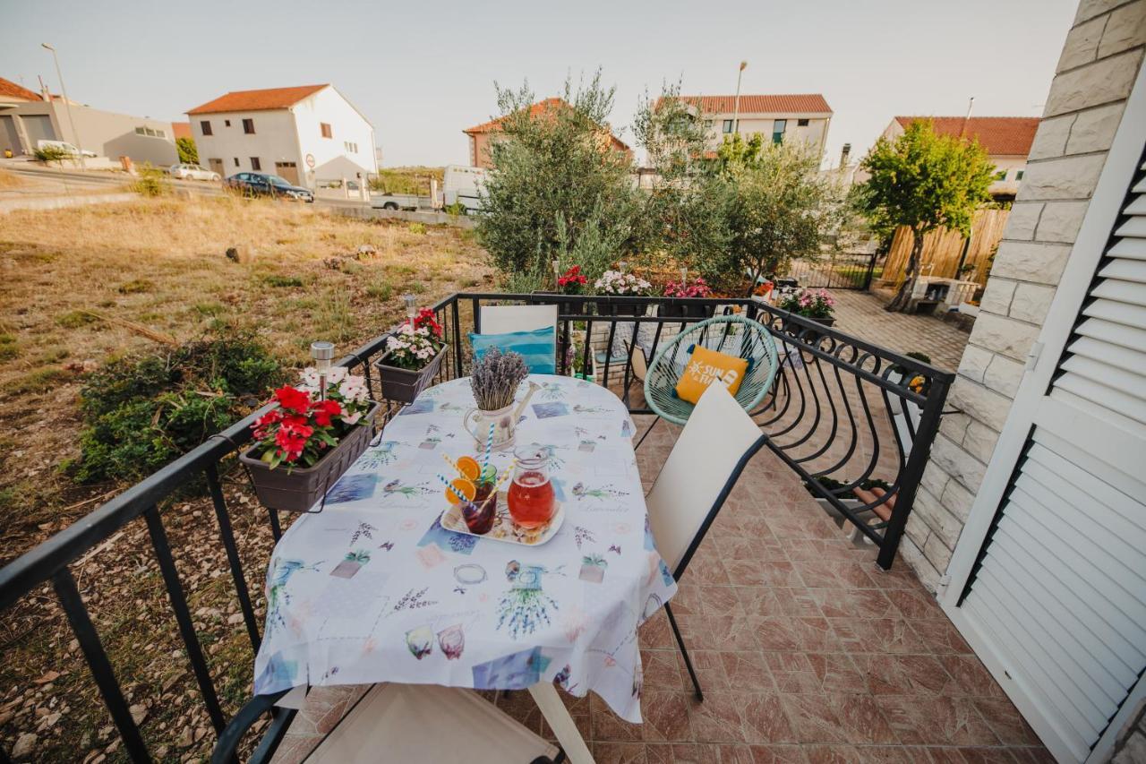 Studio Apartmant Tonka Sibenik Ngoại thất bức ảnh